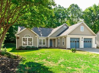1245 Raintree Dr, Charlottesville, VA 22901