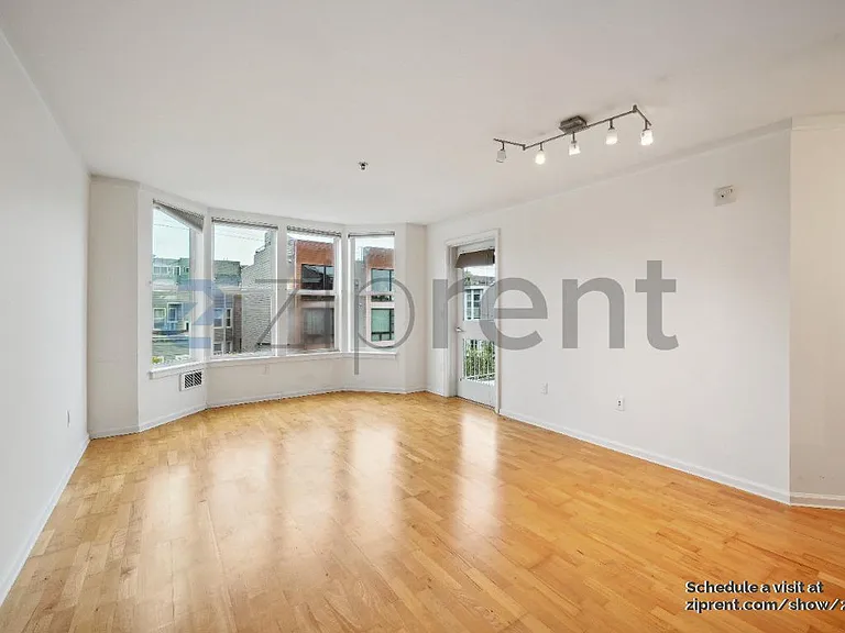 2001 McAllister St #241 — Photo 4