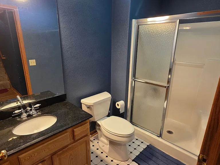 5345 S 43rd St — Photo 27