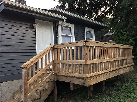 3rd image of 1037 E 47th St