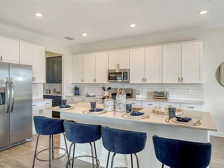 4909 Oyster Pearl St — Photo 14