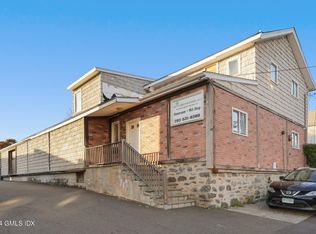 18 Beech St, Greenwich, CT 06830