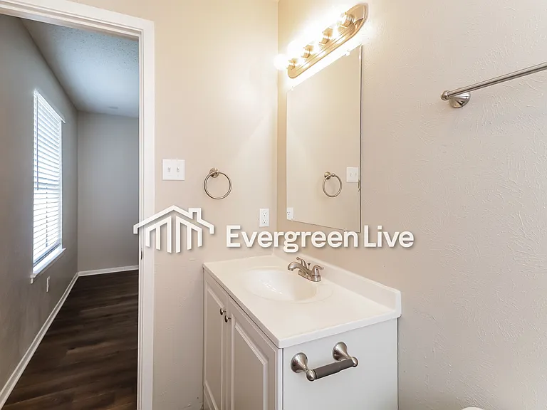 6617 Charmaine Dr — Photo 9