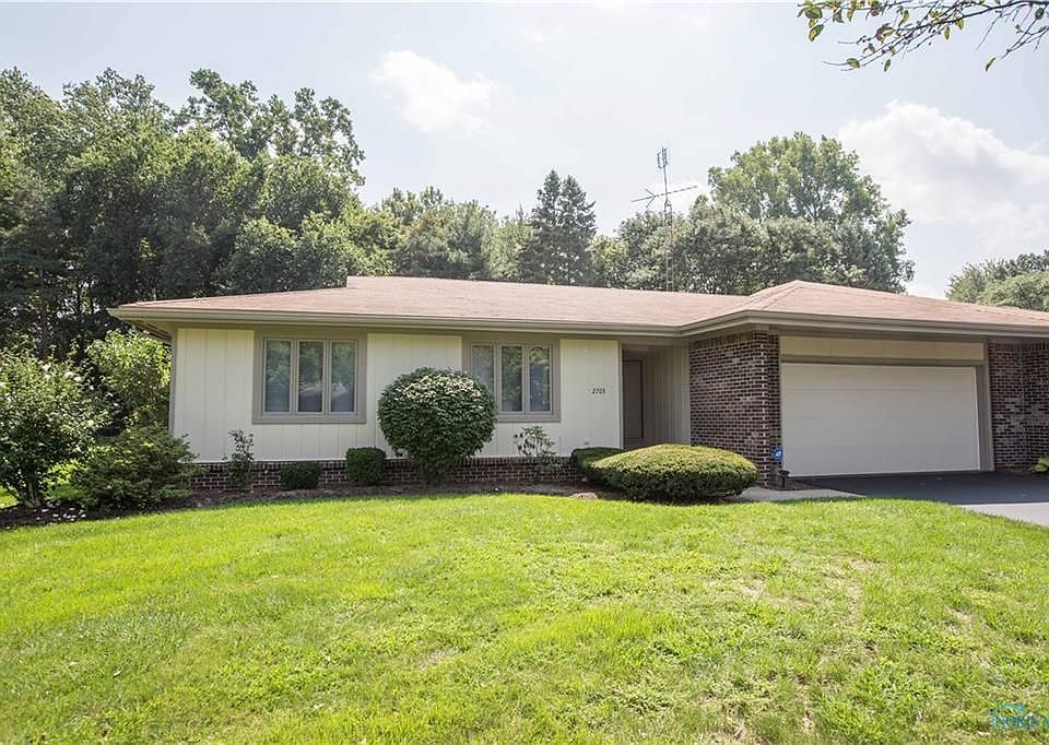 1st image of 2703 Pheasant Ln #48