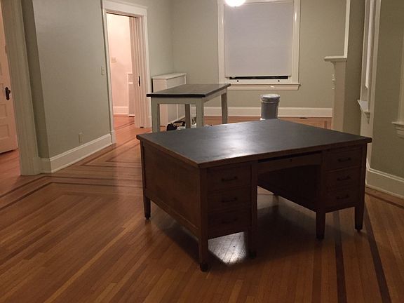 4th image of 514 Ludlow Ave #1