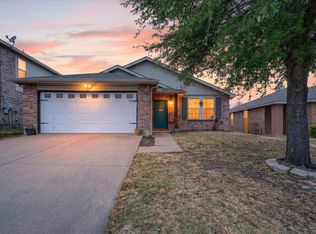 736 Granite Ridge Dr, Fort Worth, TX 76179