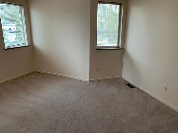3rd image of 6101 57th Ave NE