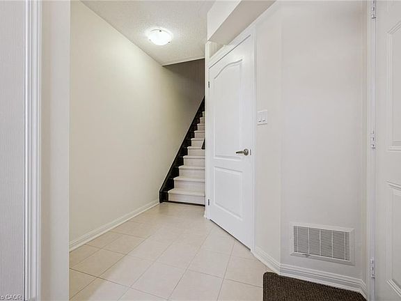 2nd image of 20 Deancrest Rd