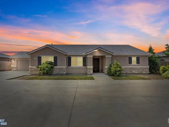 733 W Perez Ave, Visalia, CA 93291