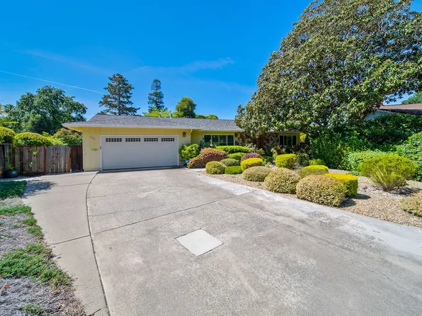 1911 Chateau Ct, Walnut Creek, CA 94598