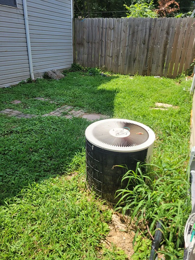 2302 Griffiths - 3 Bedroom house. Section 8 Welcome — Photo 2