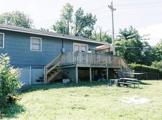 2112 Pleasant St, Hannibal, MO 63401