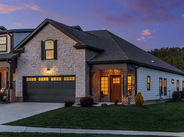 753 Wood Grove Cir, Hixson, TN 37343