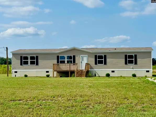 20 F R Huff Dr, Saint Matthews, SC 29135
