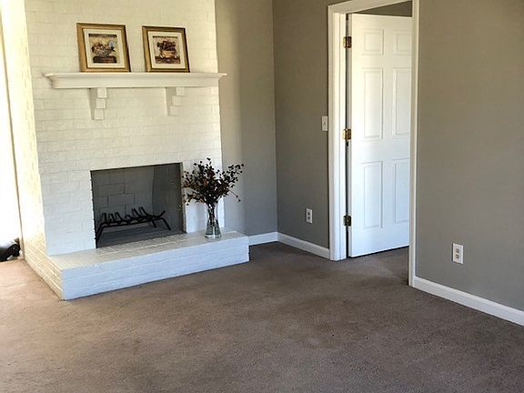 3rd image of 517 Westgate Blvd