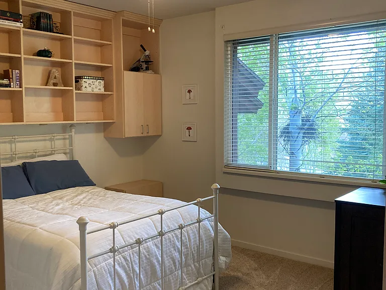 1600 Pinebrook Blvd #F9 — Photo 6
