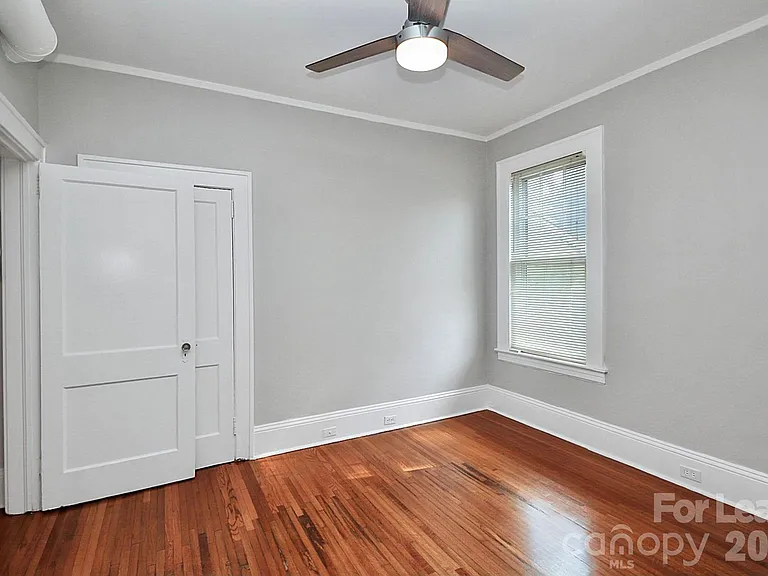 911 Sunnyside Ave #1 — Photo 18
