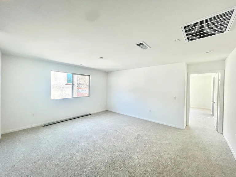 8429 Anthony St — Photo 14