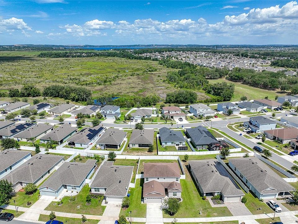 1st image of 405 KESTREL DRIVE