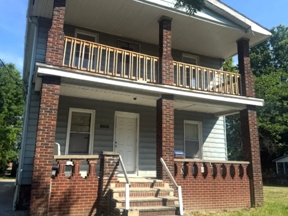 15521 Kipling Ave #2