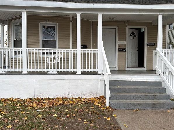 116-118 Massasoit St