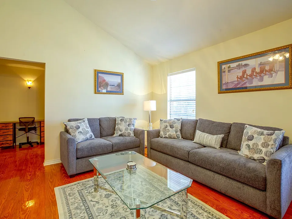 6308 Baccich St #ID1697167P