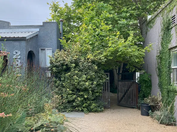 2819 S West View St, Los Angeles, CA 90016