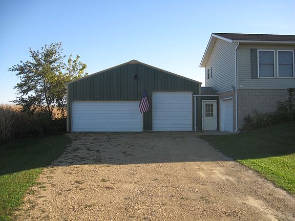 5th image of 62469 235th St