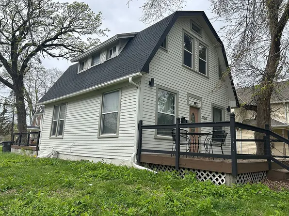1100 26th St, Des Moines, IA 50311