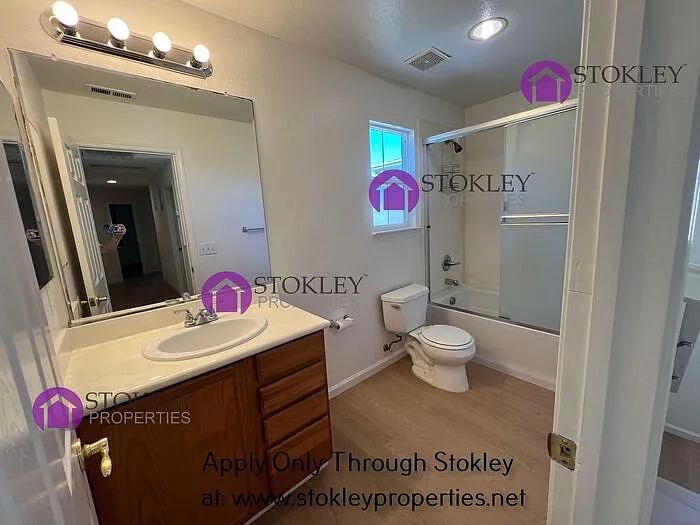 1 Addison Ct — Photo 61