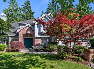 5530 NW Lac Leman Dr, Issaquah, WA 98027