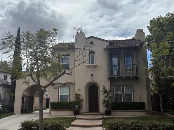 72 Downing St, Mission Viejo, CA 92694