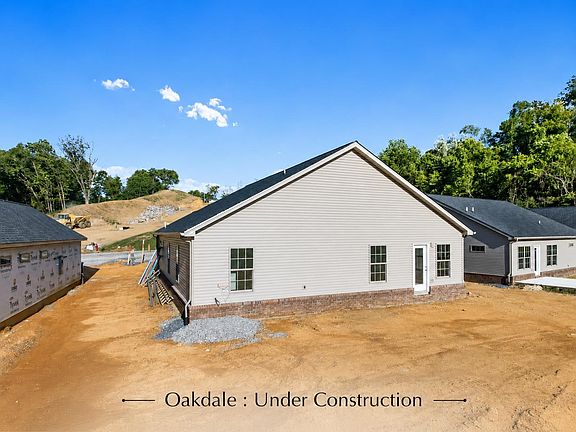 2nd image of 125 Naomi Ln