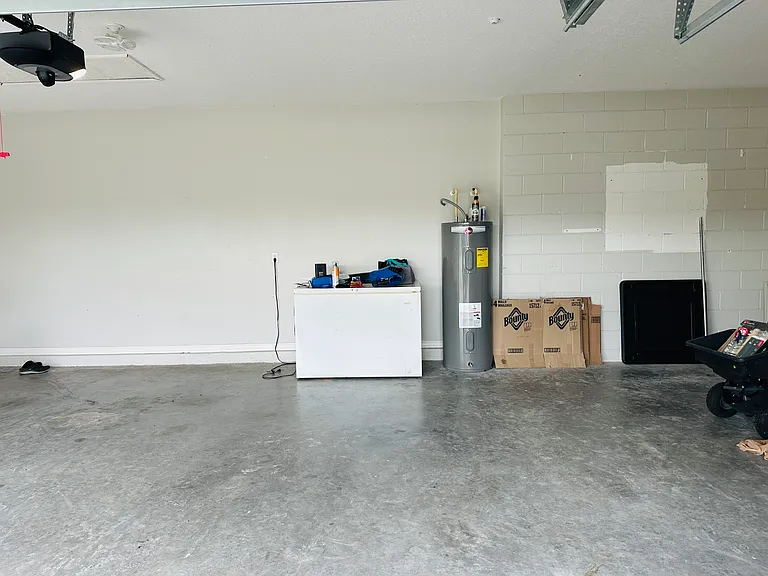 2146 Forest Lake Ave — Photo 17