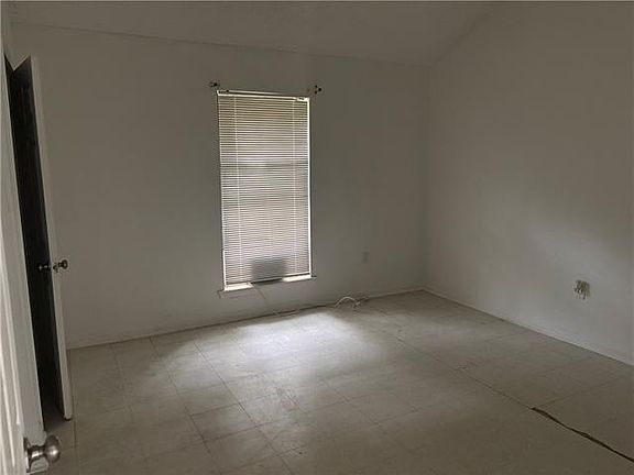 5th image of 13075 Quick Blvd #B
