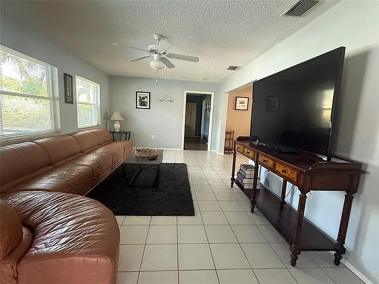 819 S Gondola Dr — Photo 39