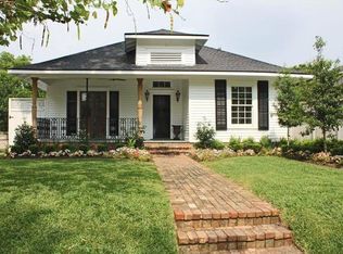 801 Walton St, Houston, TX 77009