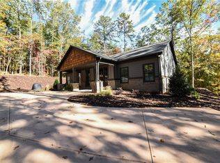 102 Jocassee Falls Rd, Salem, SC 29676