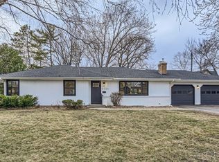 6136 Chowen Ave S, Edina, MN 55410