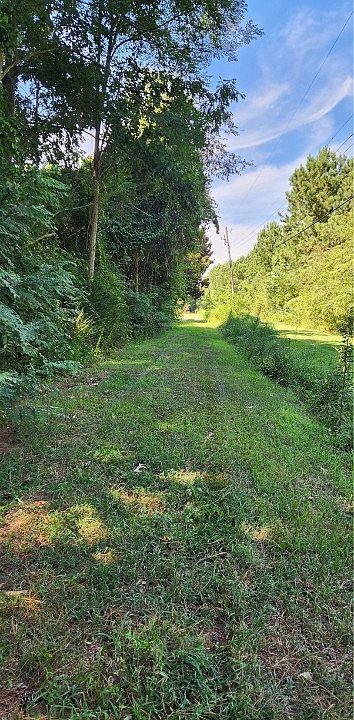 2nd image of 3914D Hudgins Ln Lot D