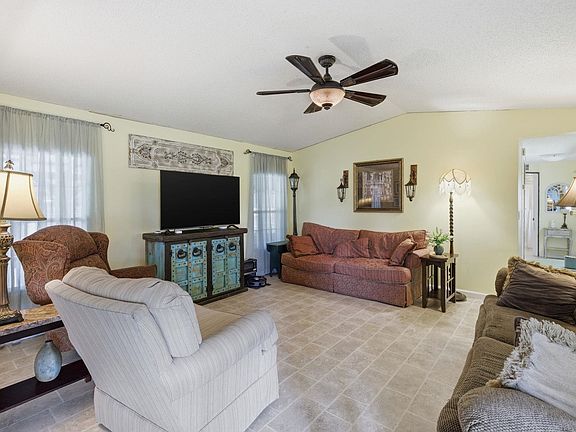 4th image of 1748A Arledge Rd