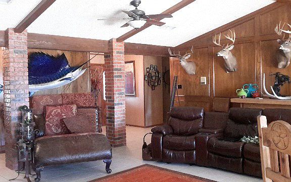 5th image of 3809 Kniffen Dr