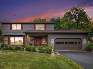 1944 Trinity Ln, Jackson, MI 49201