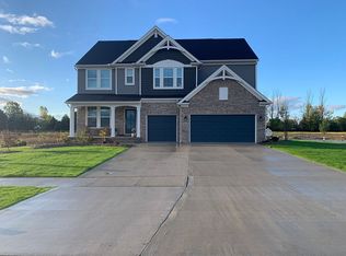 36683 Amalfi Ln, North Ridgeville, OH 44039