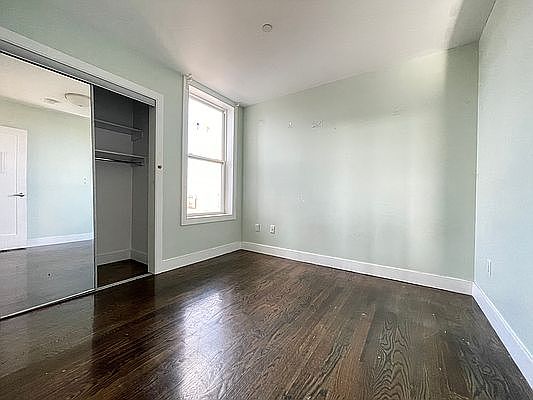 5th image of 490 Ocean Pkwy APT 75