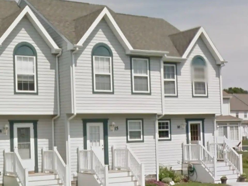 1st image of 33697 Briar Ct S