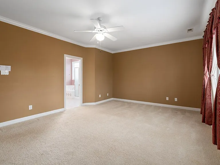 11415 Fountaingrove Dr — Photo 22