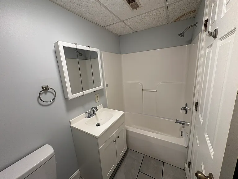 336 E Lincoln Highway — Photo 35