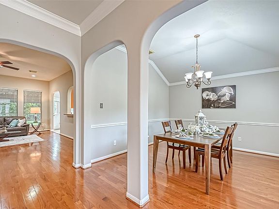 5th image of 4006 Lime Creek Dr