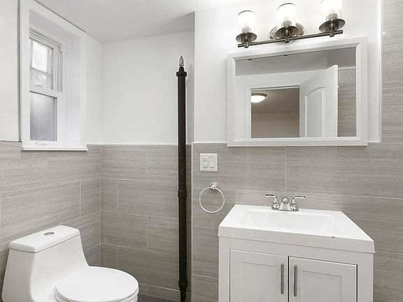 3rd image of 1219 Herkimer St #2